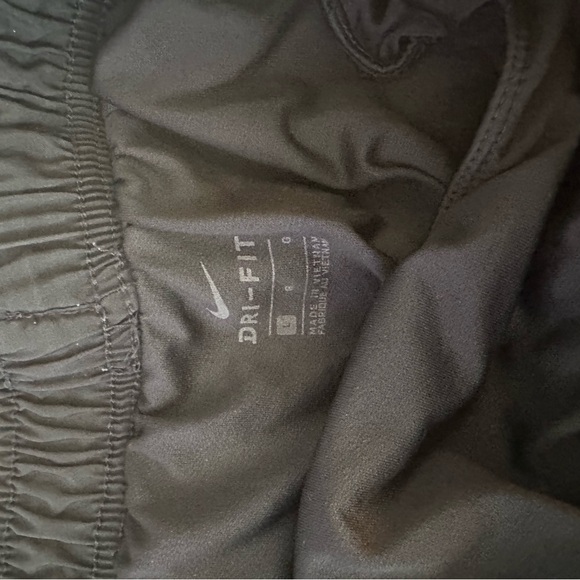 Nike Women's Running Shorts - Navy and Gray - Picture 6 of 7